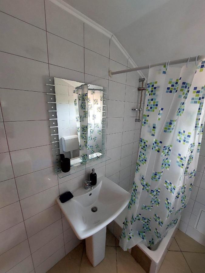 Apartman Zeljo Galižana Eksteriør bilde